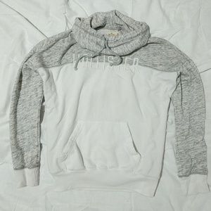 Hollister Hoodie Style Sweater Without Hood M